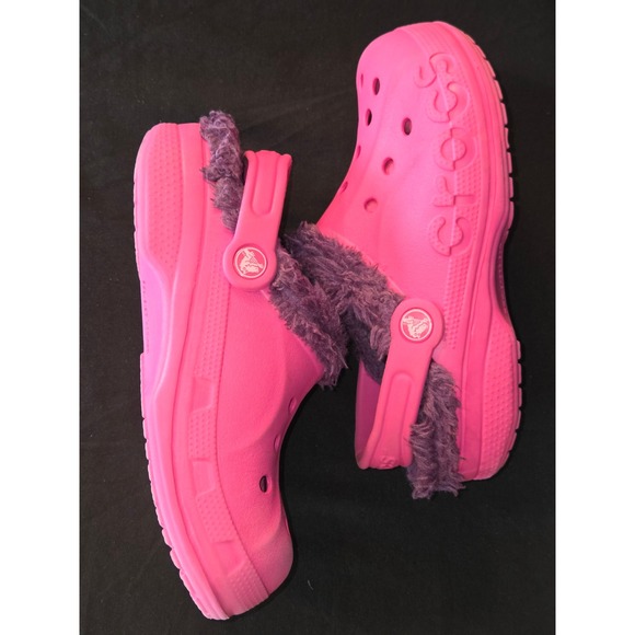 Crocs Classics Kids Pink Fuzz-Lined Clogs Shoes Size J4 - Picture 1 of 8
